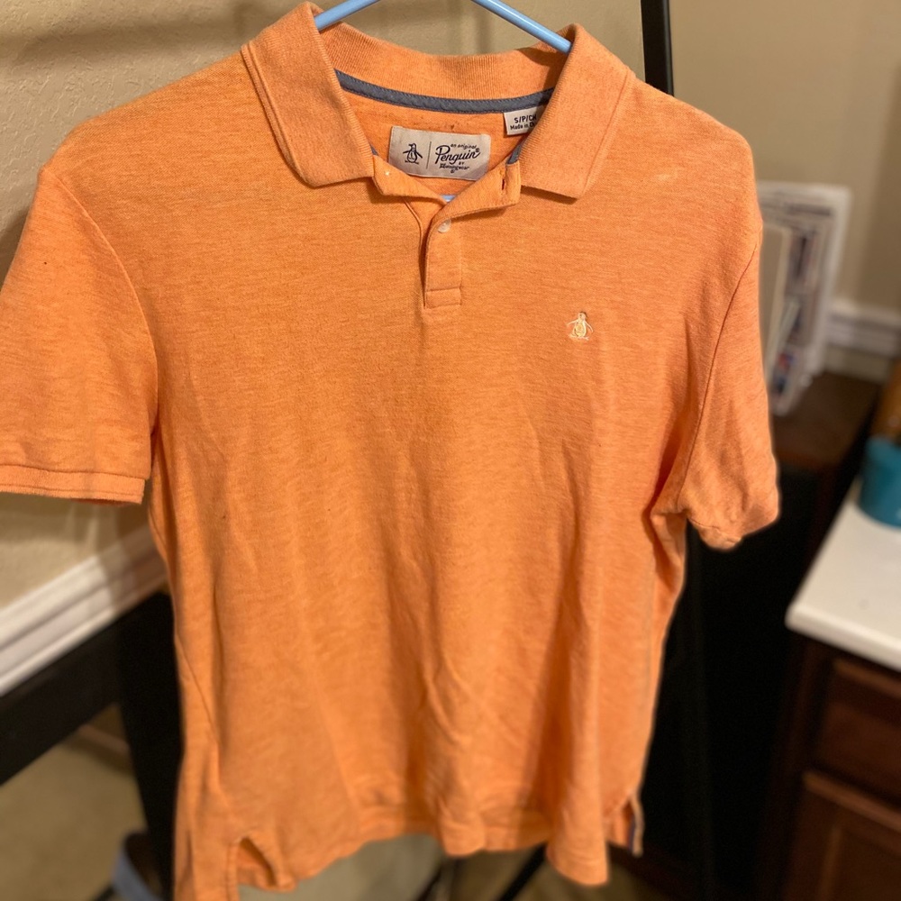 Men’s peach penguin polo